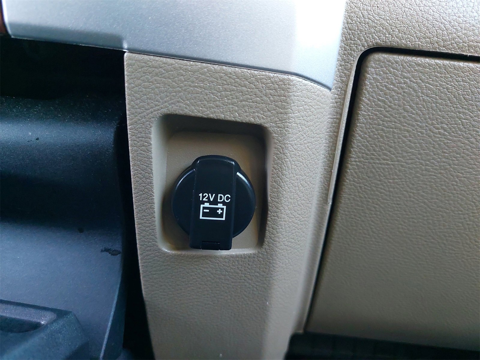 Used 2012 RAM 2500 Laramie w/ Protection Group image 28