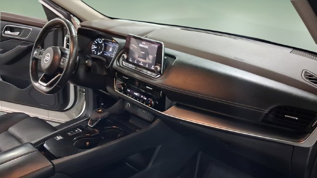 Used 2021 Nissan Rogue SV w/ Premium Package FWD image 20
