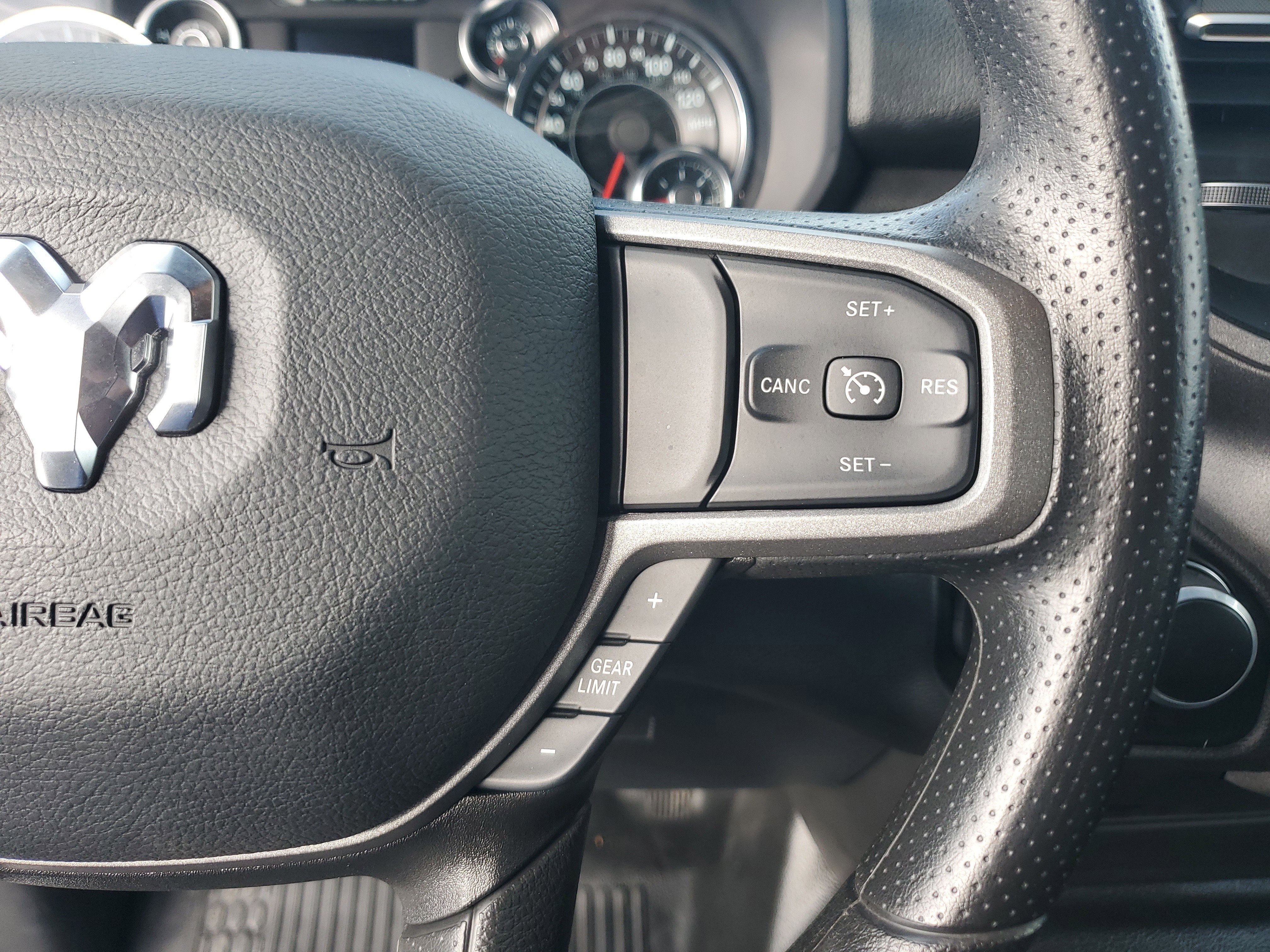 Used 2024 RAM 3500 Tradesman w/ Chrome Appearance Group image 20