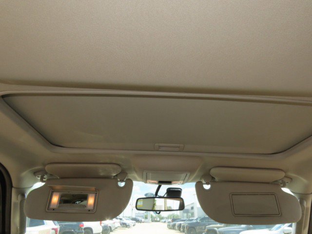Used 2016 Lincoln Navigator Select RWD image 23