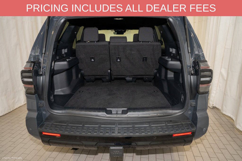 Certified 2025 Toyota 4Runner TRD Sport AWD/4WD image 5