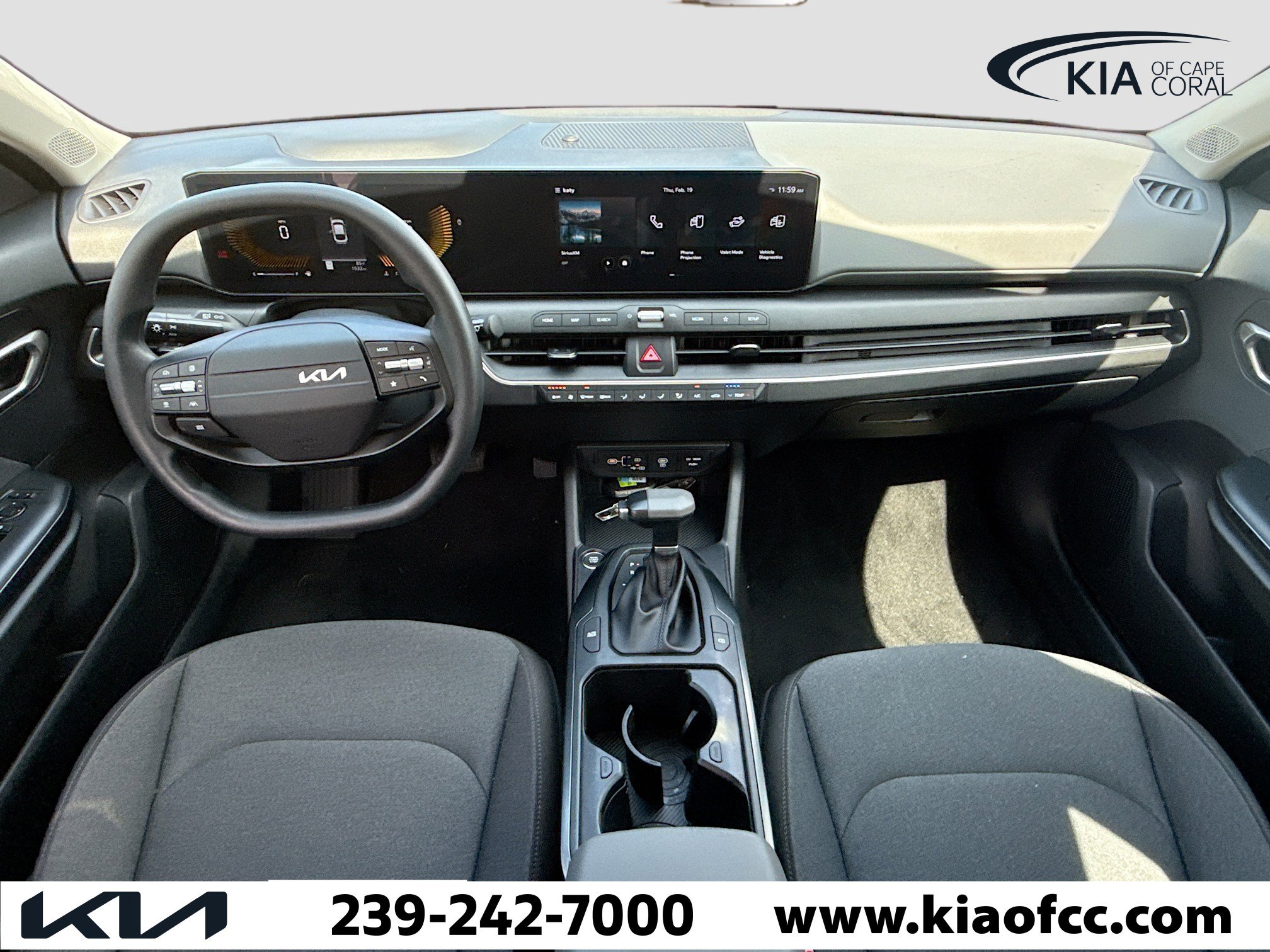 New 2025 Kia K4 LXS image 14