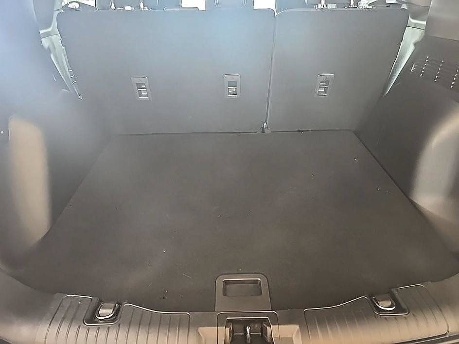 Used 2023 Ford Escape Active AWD/4WD image 30