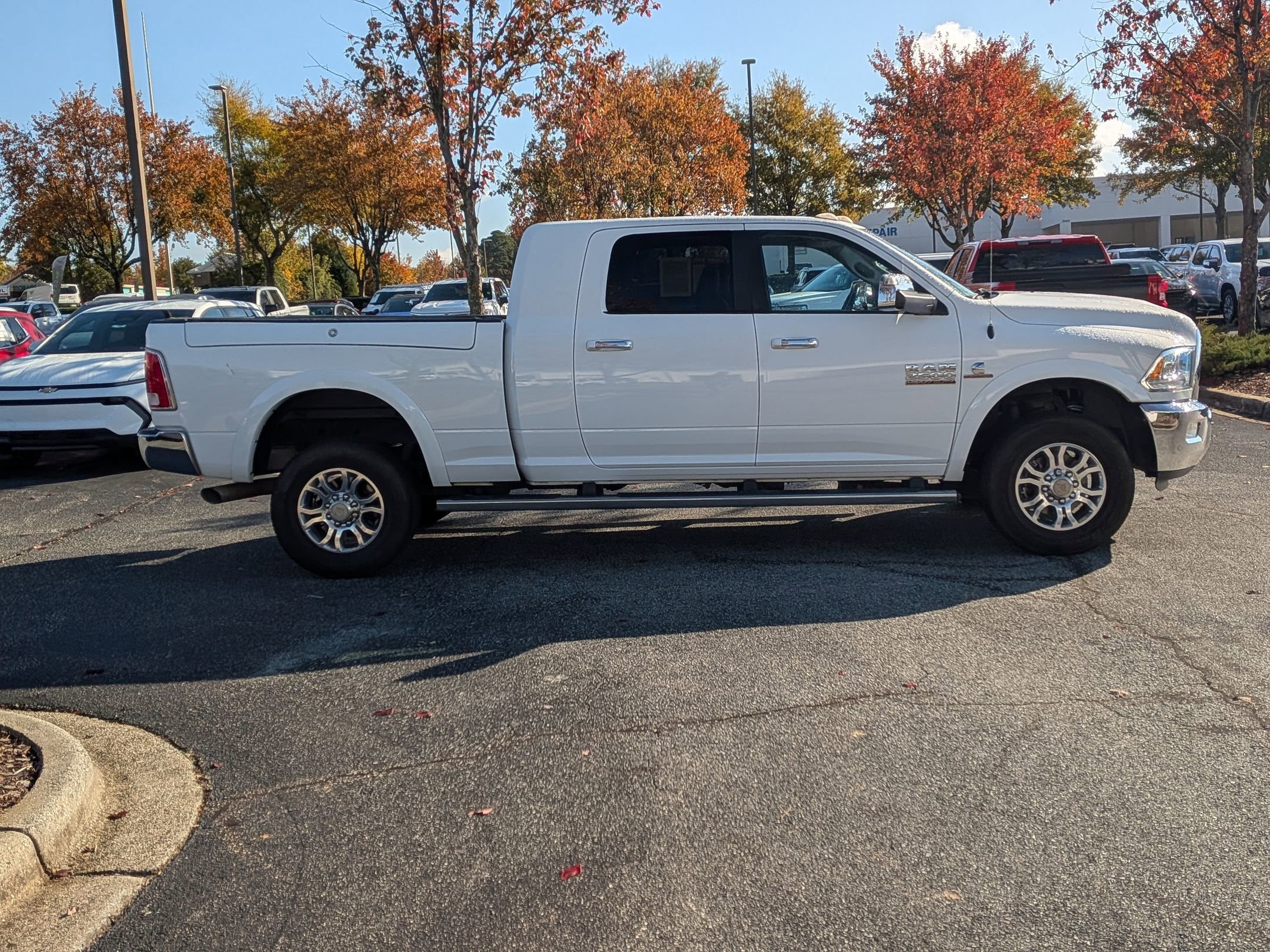 Used 2018 RAM 2500 Laramie image 10