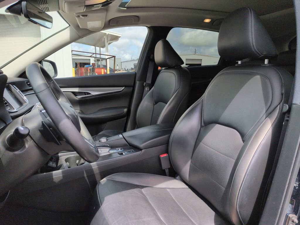Used 2023 INFINITI QX50 Luxe w/ Cargo Package image 14