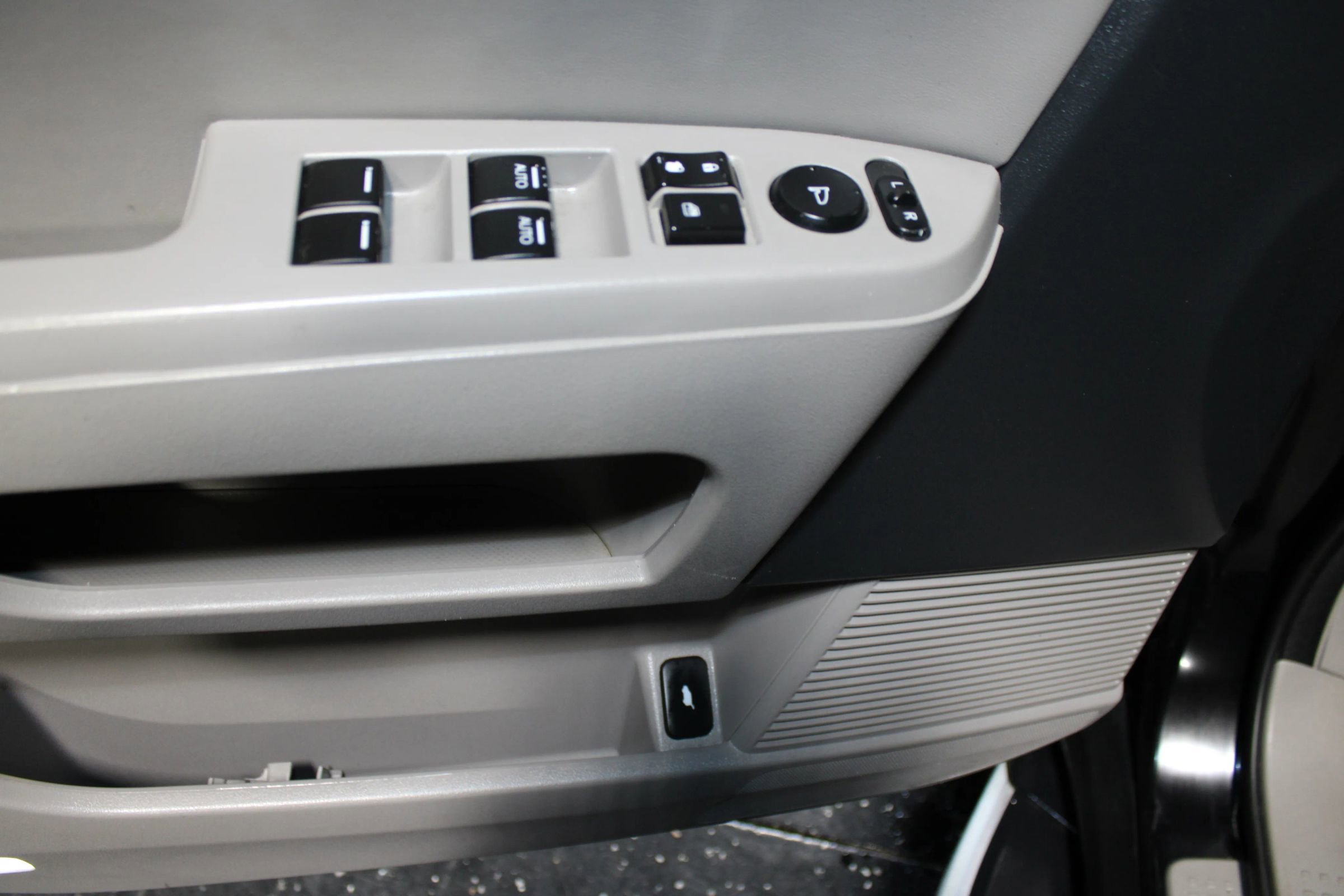 Used 2014 Honda Pilot EX-L image 27
