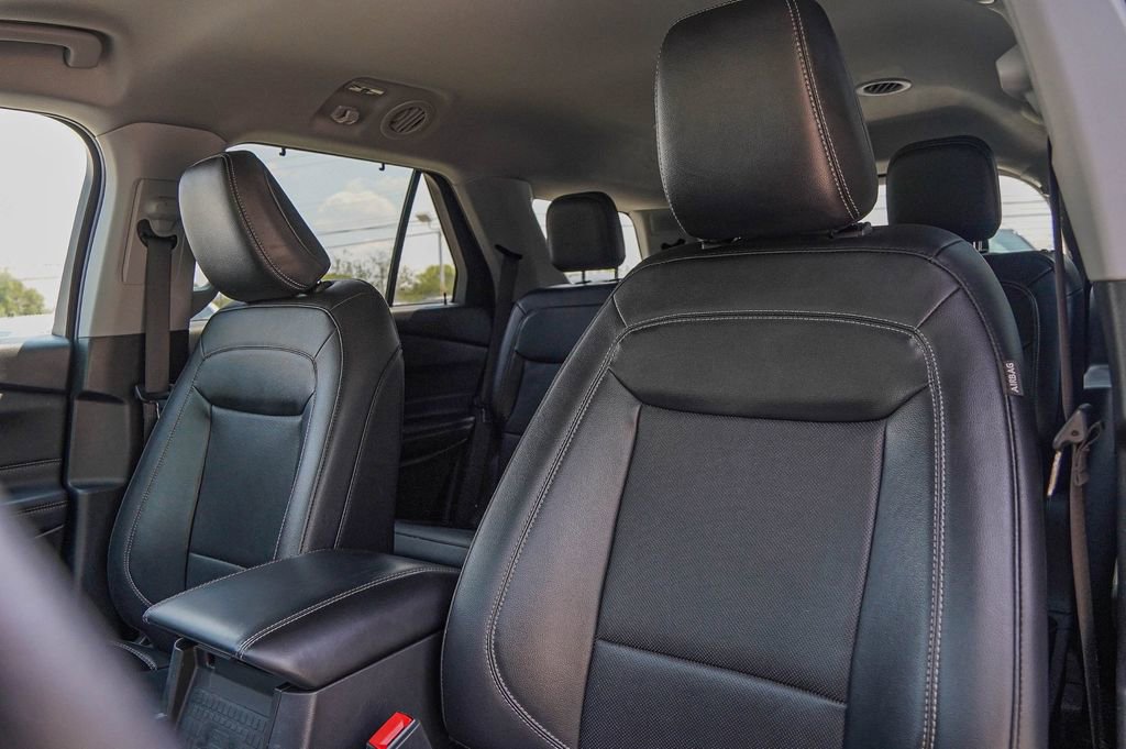 Used 2023 Ford Explorer Limited image 15