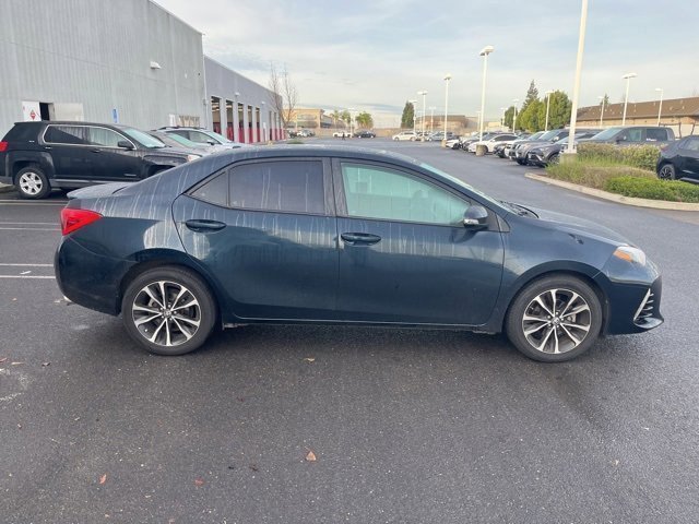 Used 2017 Toyota Corolla SE image 4