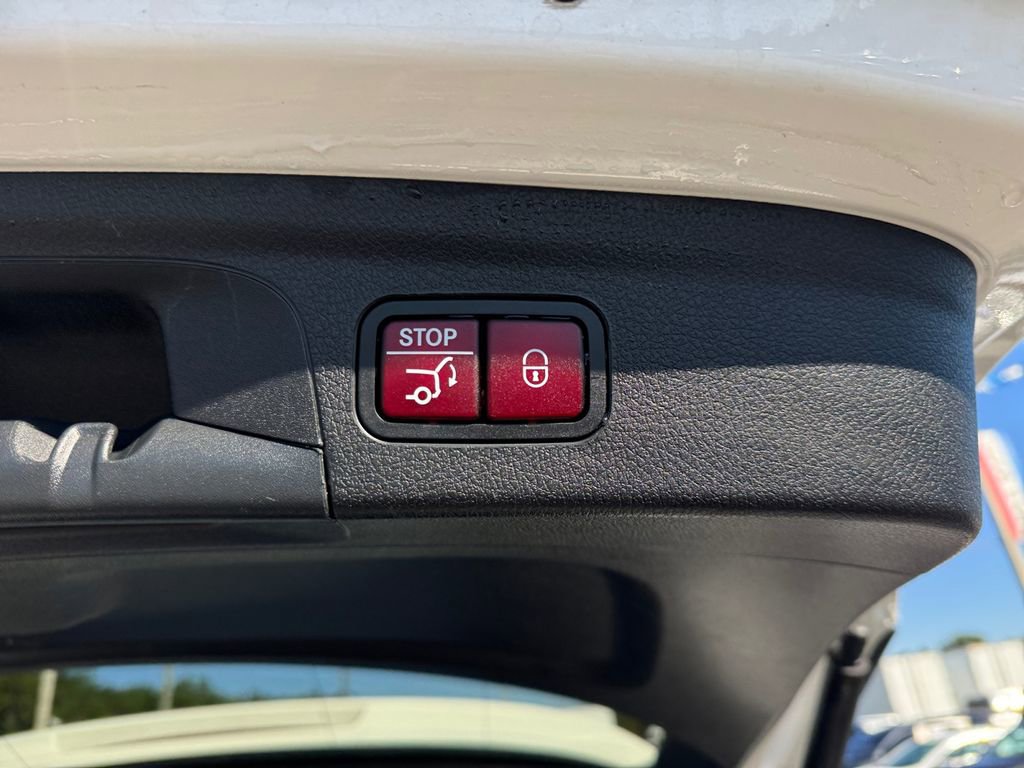 Used 2021 Mercedes-Benz GLE 350 image 23