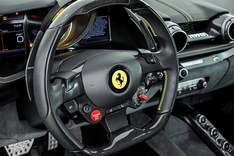 Used 2020 Ferrari 812 Superfast RWD image 22