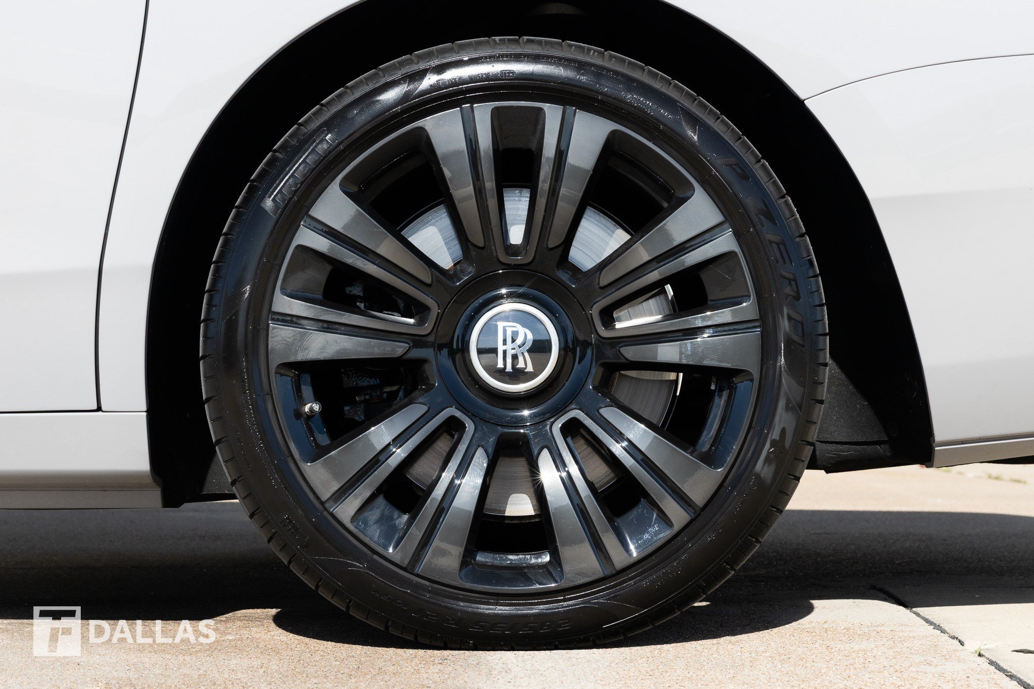 Used 2024 Rolls-Royce Ghost AWD/4WD image 10