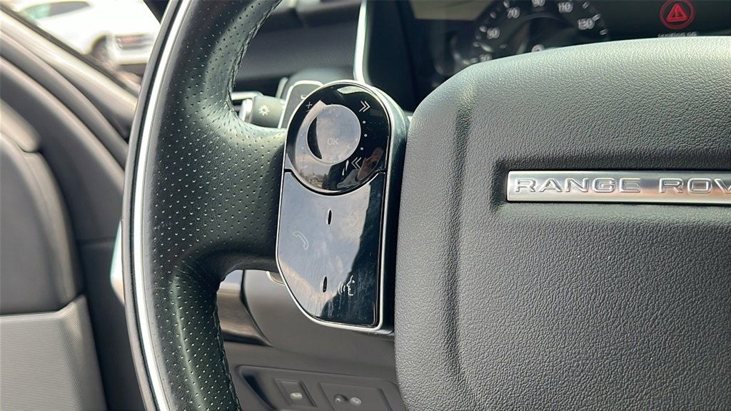 Used 2020 Land Rover Range Rover Sport HSE Dynamic image 16