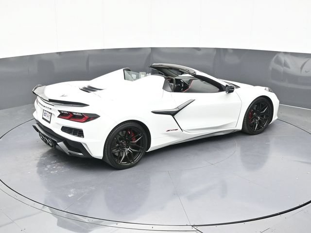 Used 2024 Chevrolet Corvette Z06 RWD image 55