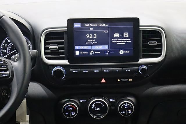 Used 2022 Hyundai Venue SEL FWD image 27