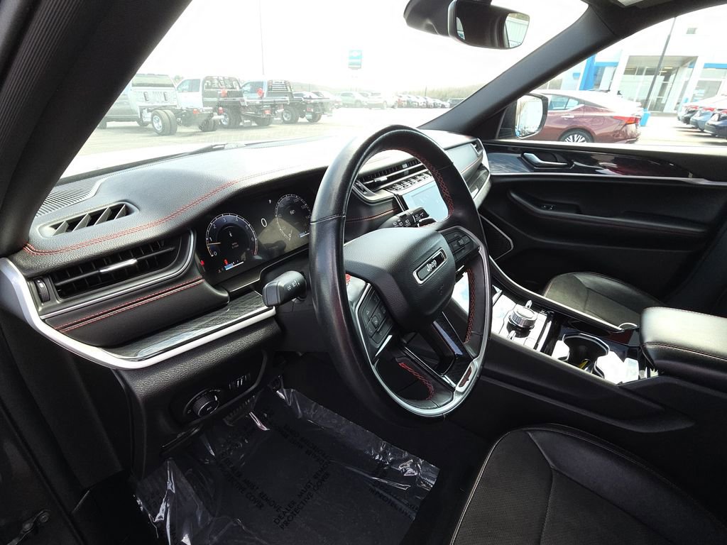 Used 2022 Jeep Grand Cherokee Trailhawk image 14