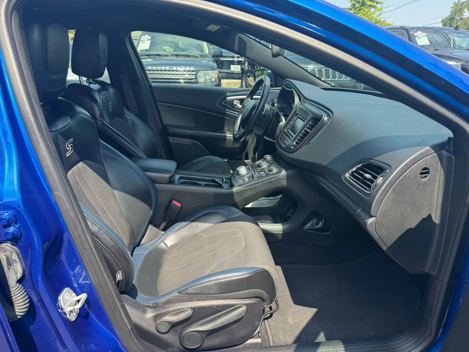 Used 2015 Chrysler 200 S image 14