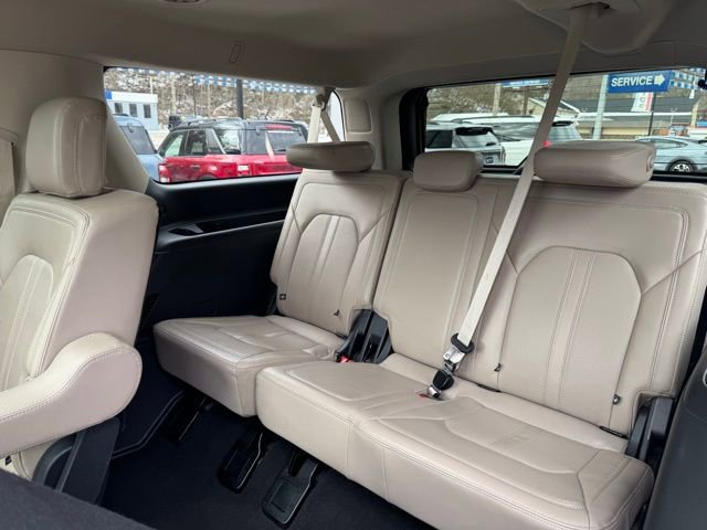 Used 2024 Ford Expedition Max Limited image 20