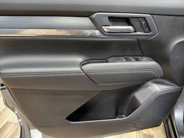 Used 2026 GMC Terrain Elevation AWD/4WD image 48