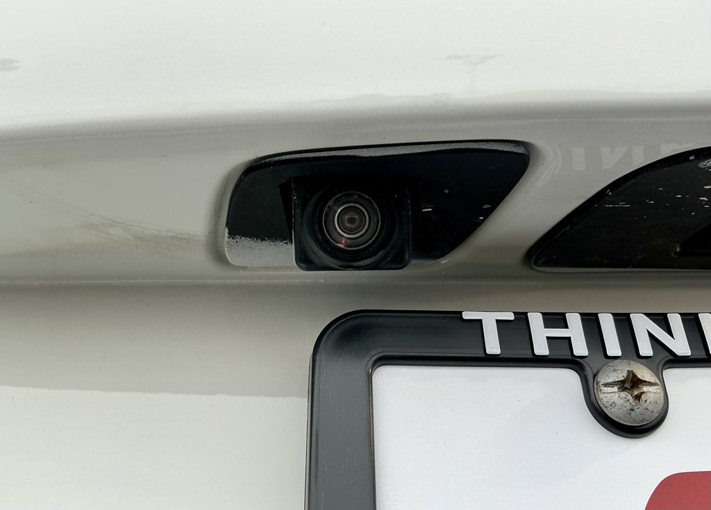 Used 2018 Buick Regal Essence w/ Driver Confidence Package #1 image 15