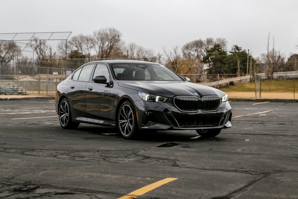 New 2026 BMW 530i xDrive w/ M Sport Package image 7