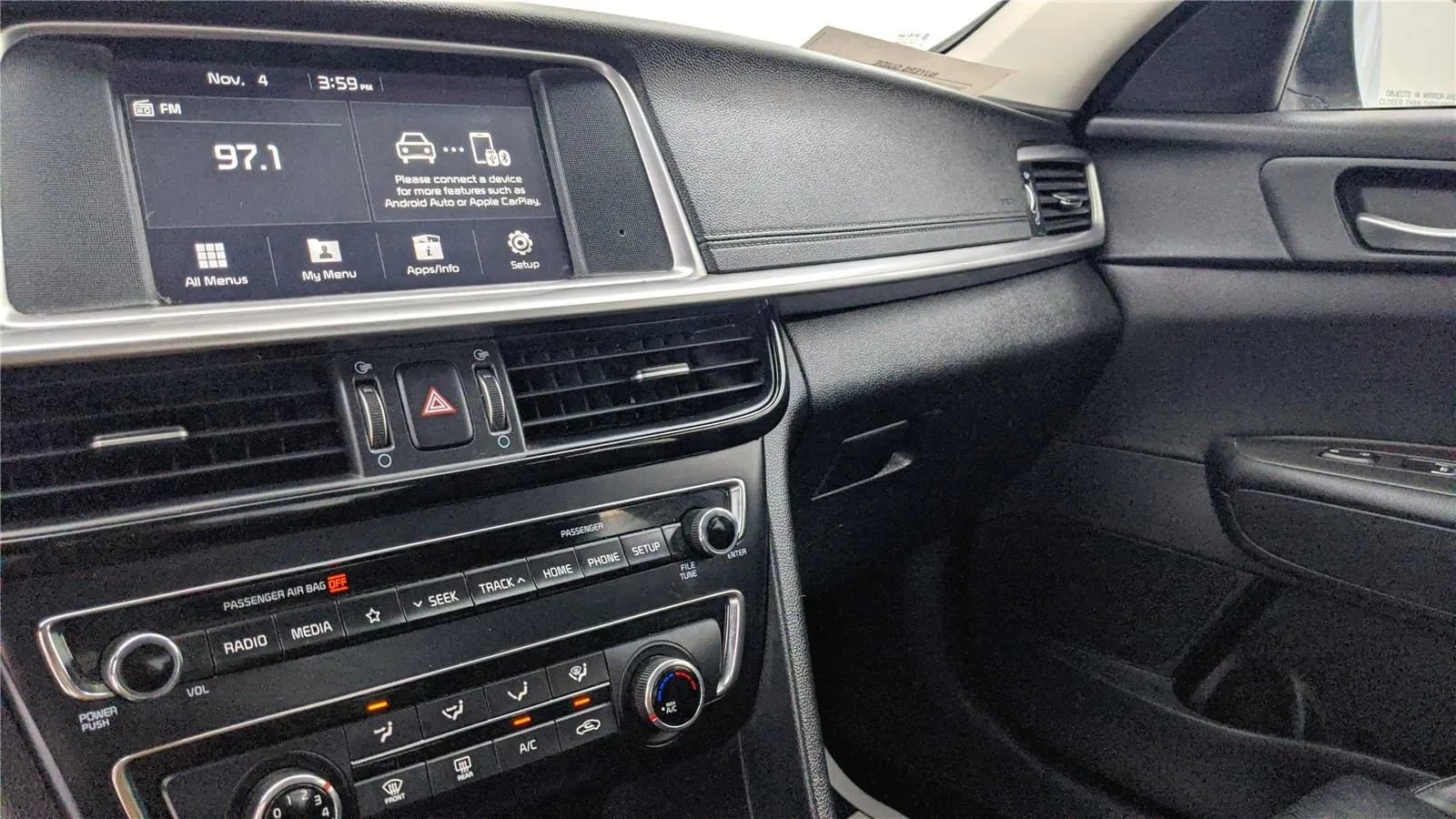 Used 2020 Kia Optima SE image 24