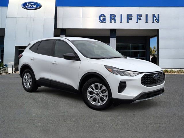 Used 2025 Ford Escape Active image 2