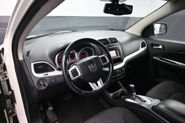 Used 2016 Dodge Journey SE w/ Flexible Seating Group FWD image 17