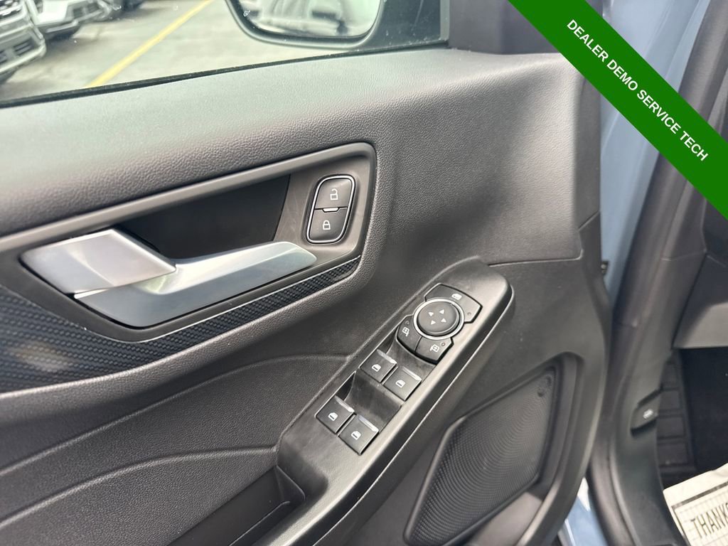 Used 2025 Ford Escape ST-Line Elite image 24