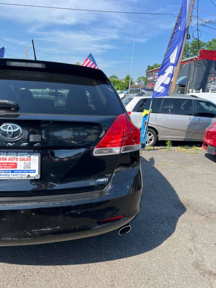 Used 2010 Toyota Venza AWD image 10