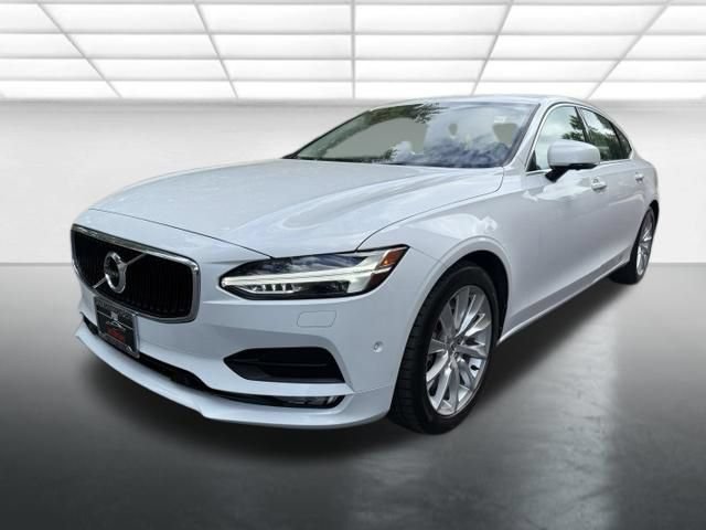 Used 2018 Volvo S90 T6 Momentum w/ Convenience Package AWD/4WD image 1