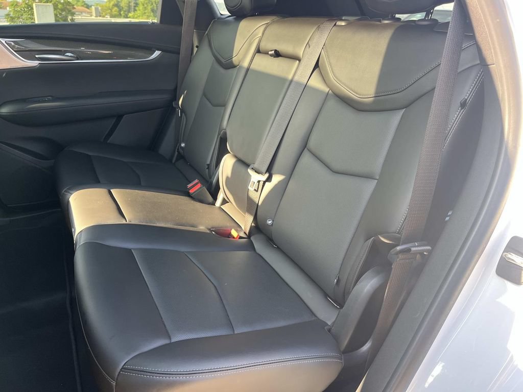 Used 2021 Cadillac XT5 Sportv w/ LPO, Floor Liner Package AWD/4WD image 21