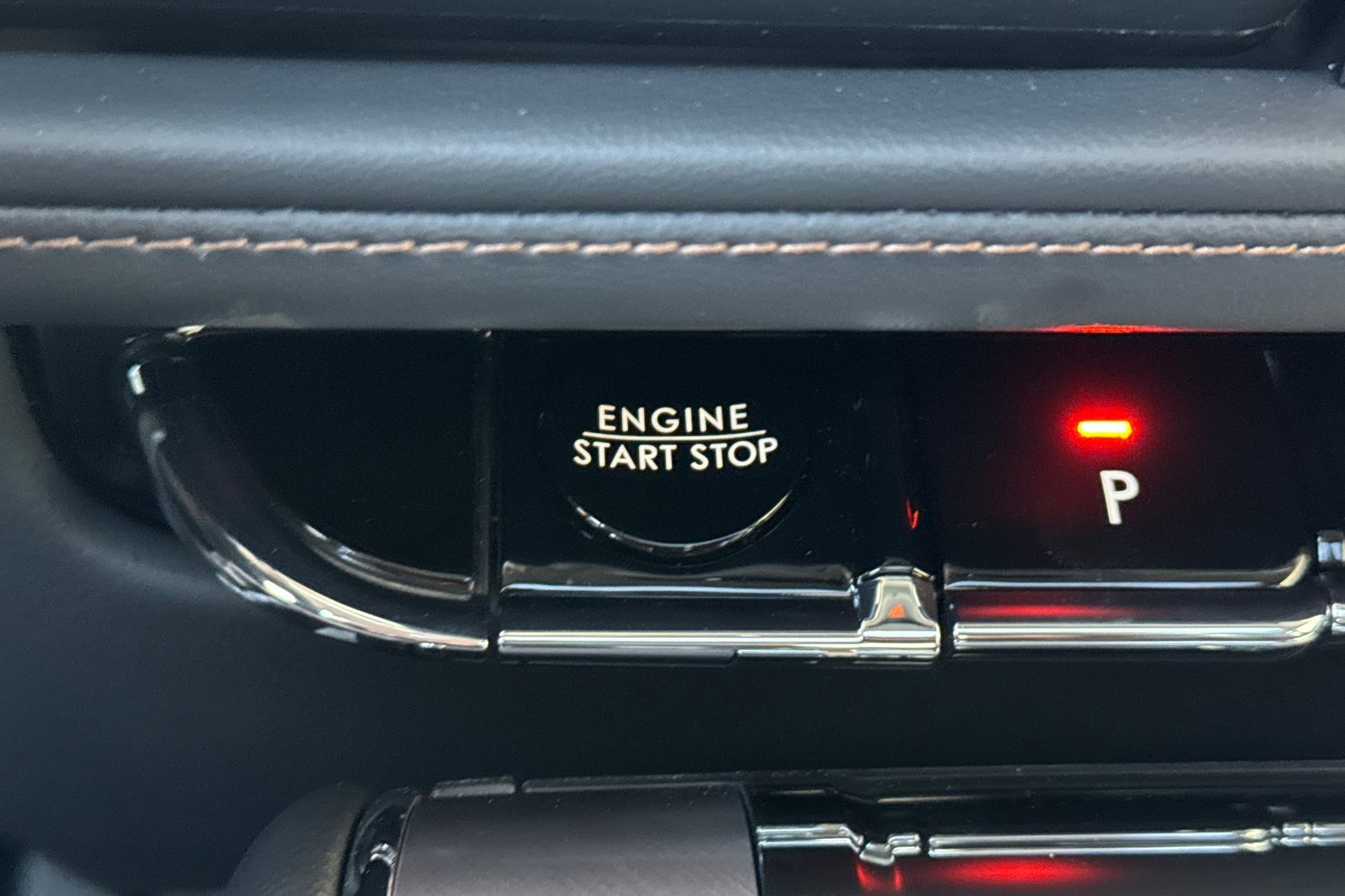 New 2025 Lincoln Aviator 2WD w/ Equipment Group 101A image 22