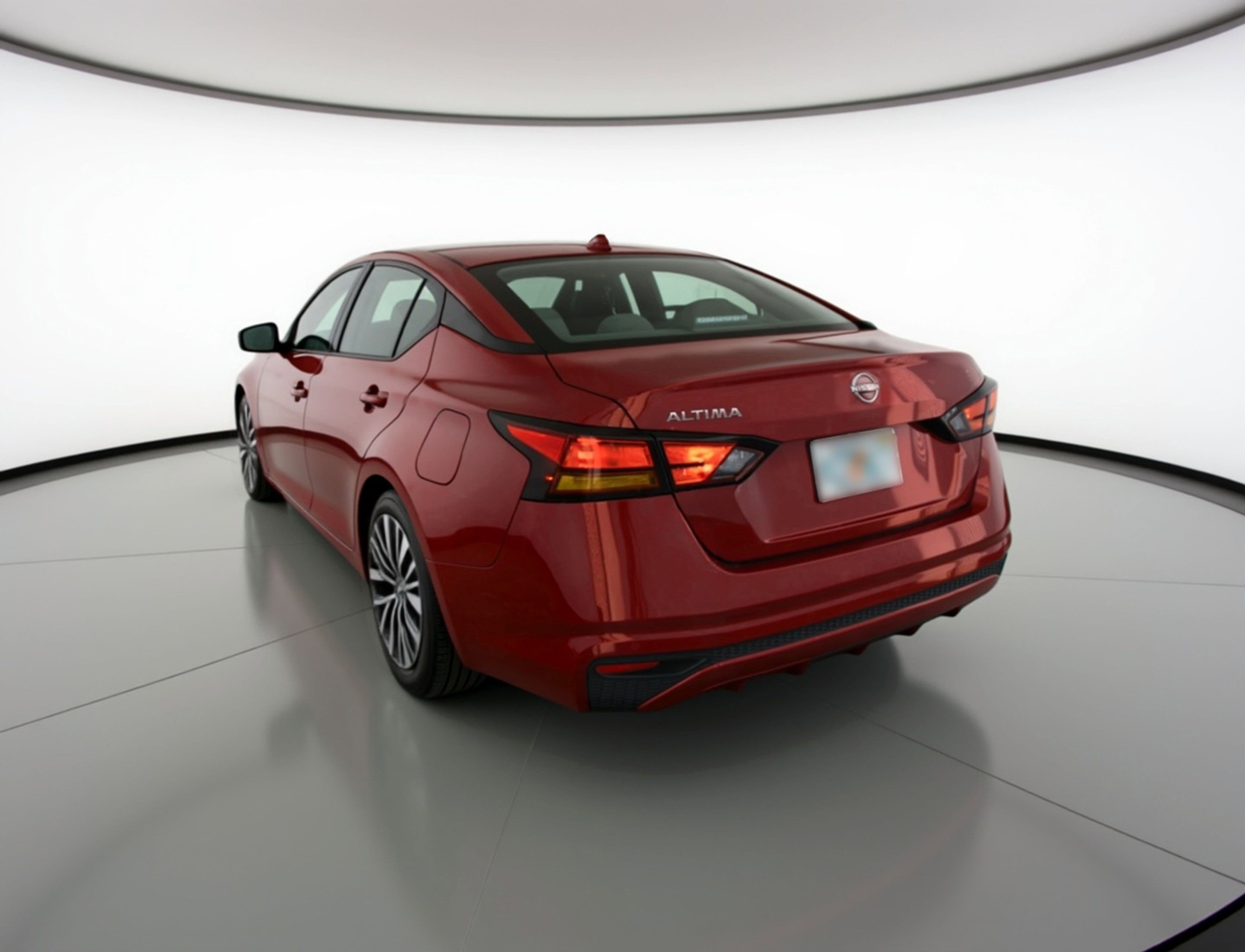 Used 2025 Nissan Altima 2.5 SV image 6