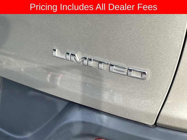 Used 2017 Jeep Cherokee Limited FWD image 8