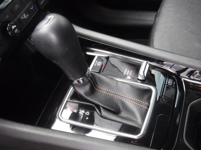 Used 2022 Jeep Compass Limited image 19