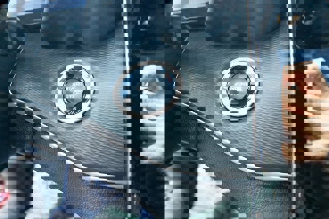 New 2025 Jeep Grand Cherokee L Laredo image 20