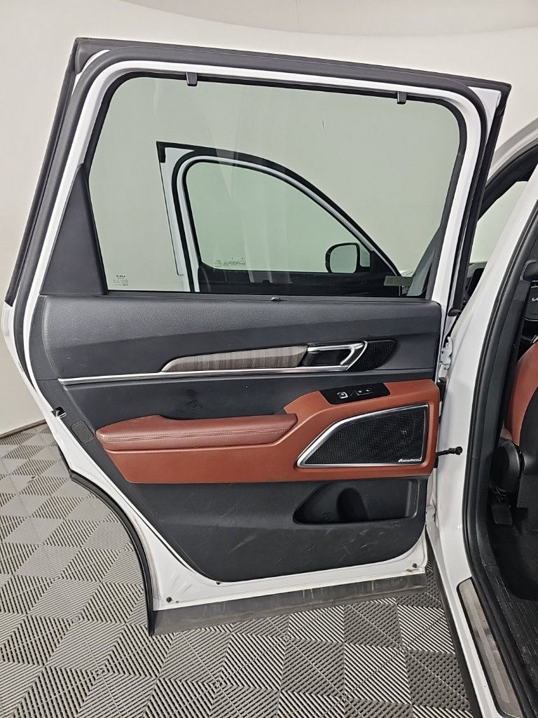 Used 2023 Kia Telluride SX Prestige AWD/4WD image 13