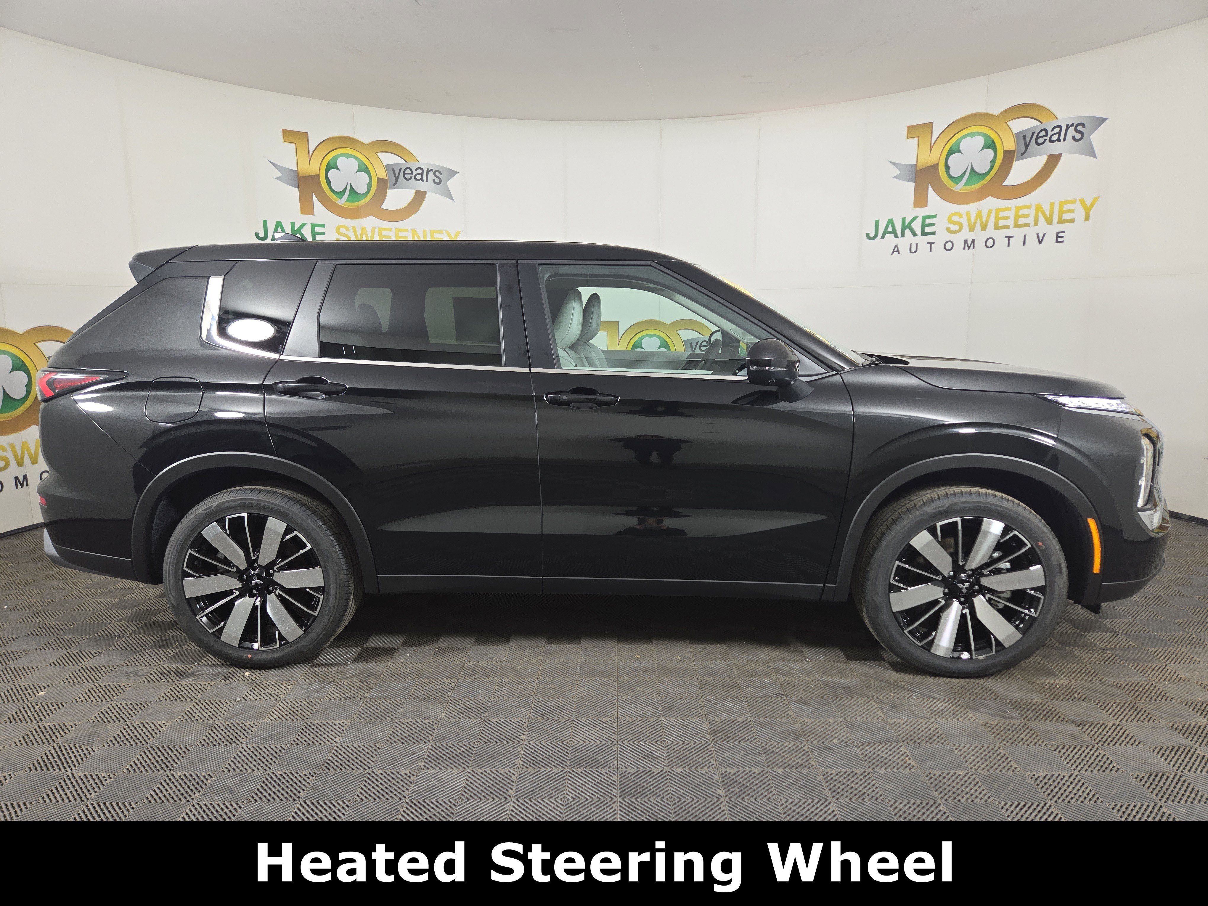 New 2026 Mitsubishi Outlander SE AWD/4WD image 8