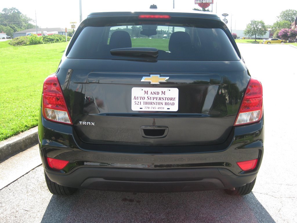 Used 2020 Chevrolet Trax LS w/ Tint and Cruise Package image 6