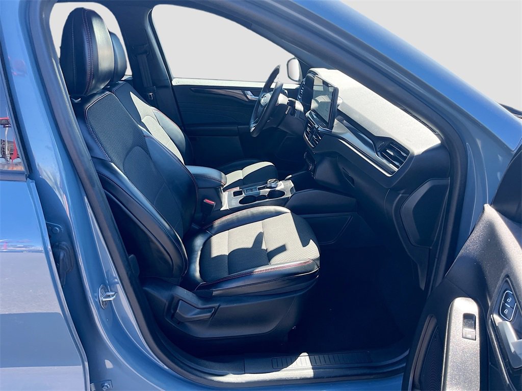 Used 2024 Ford Escape ST-Line w/ Tech Pack #1 image 30