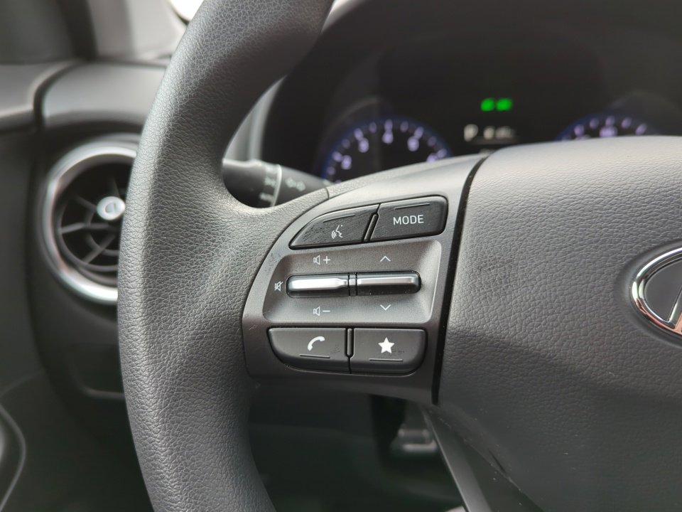 Certified 2023 Hyundai Kona SEL image 27