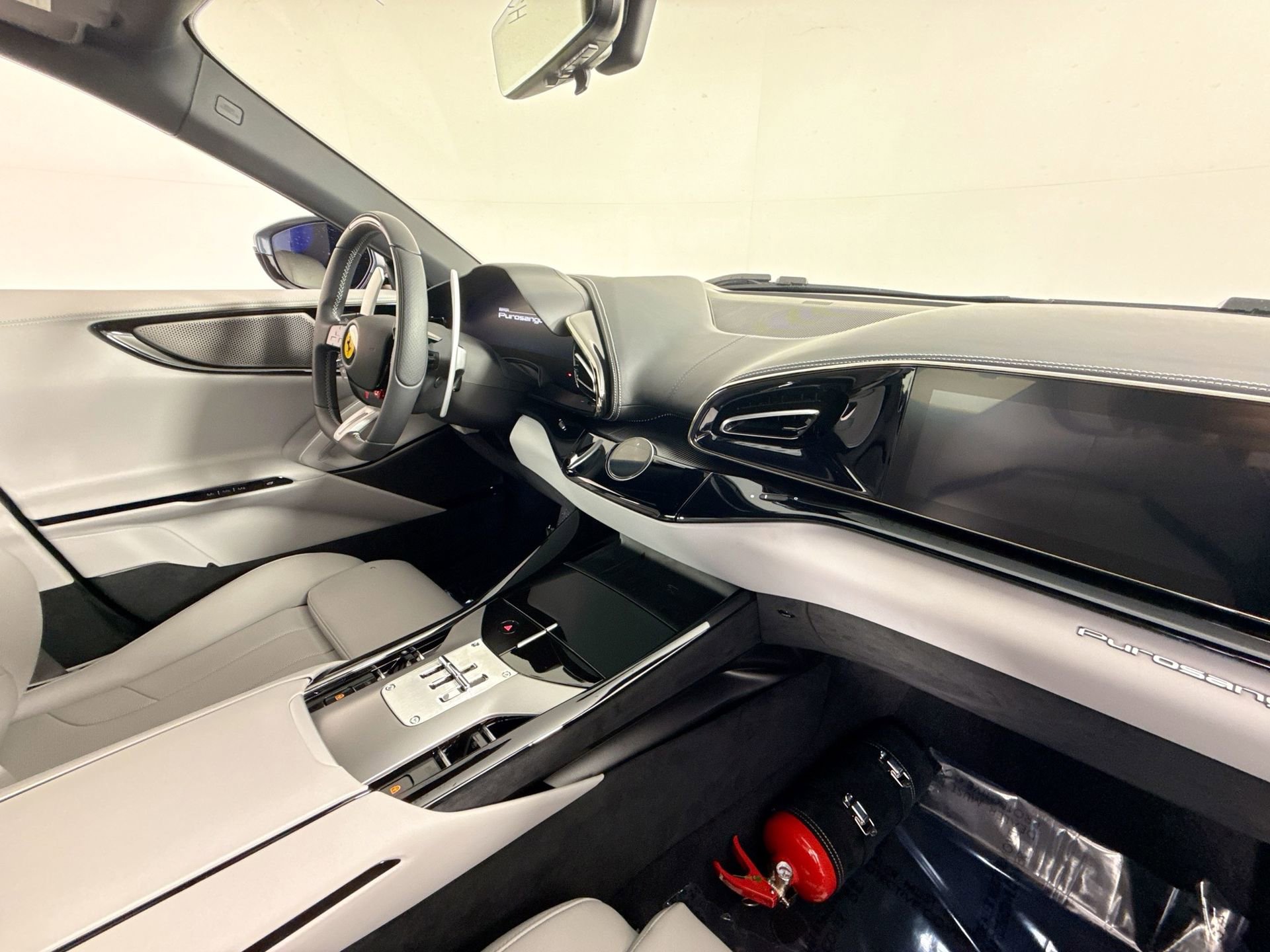 Certified 2025 Ferrari Purosangue AWD/4WD image 25