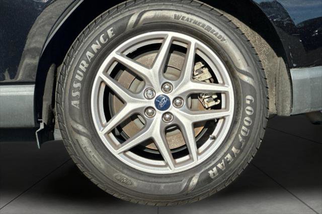 Used 2021 Ford Edge SEL image 26