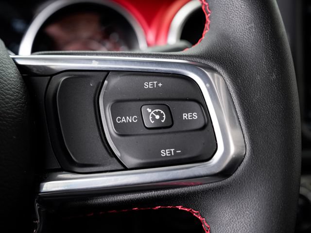 Used 2023 Jeep Gladiator Rubicon w/ LED Lighting Group AWD/4WD image 13