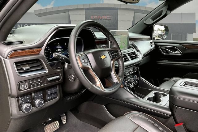 Certified 2023 Chevrolet Suburban High Country w/ Max Trailering Package AWD/4WD image 13