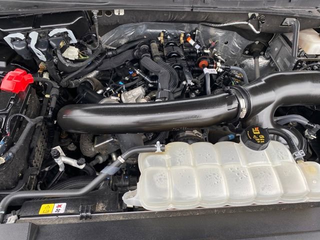 Used 2024 Ford Expedition Limited image 21