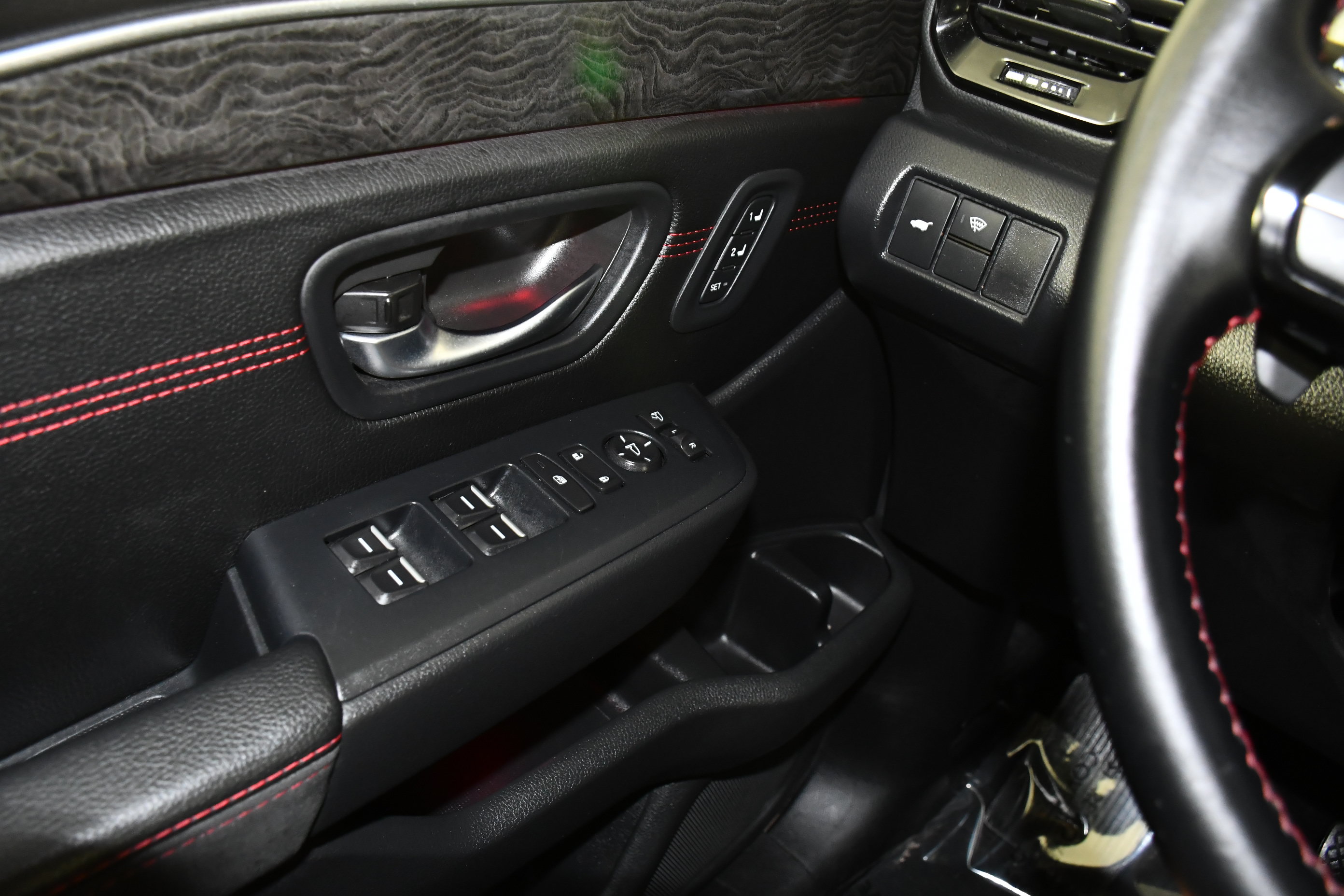 Certified 2026 Honda Pilot Black Edition image 33