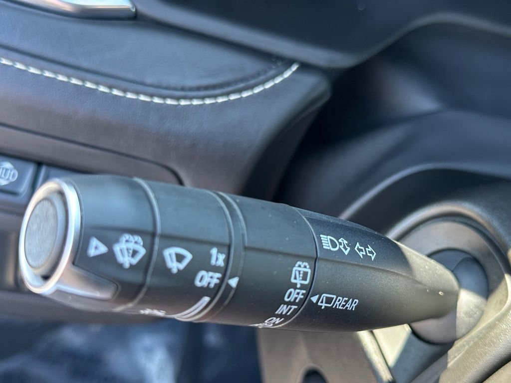 Used 2023 GMC Yukon XL Denali Ultimate image 25