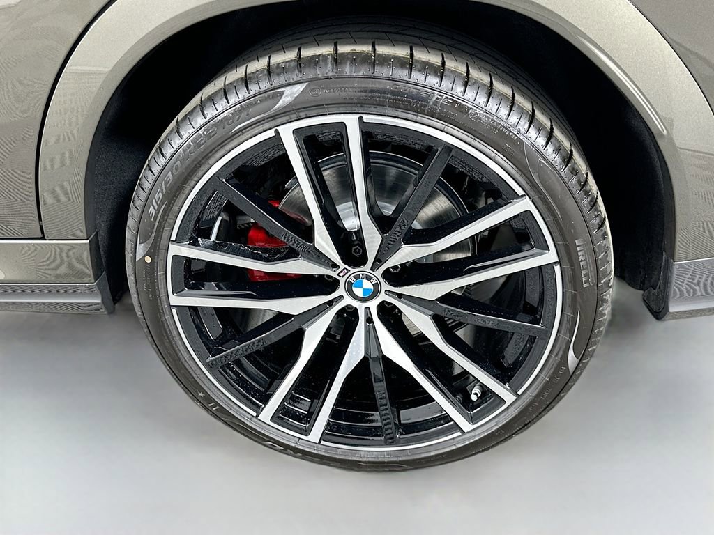 New 2026 BMW X6 xDrive40i w/ Climate Comfort Package image 23