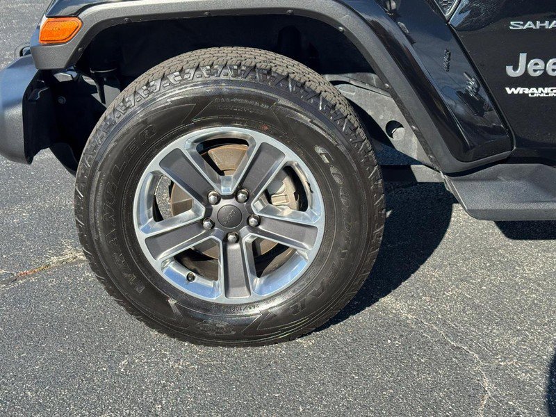 Used 2021 Jeep Wrangler Unlimited Sahara image 9